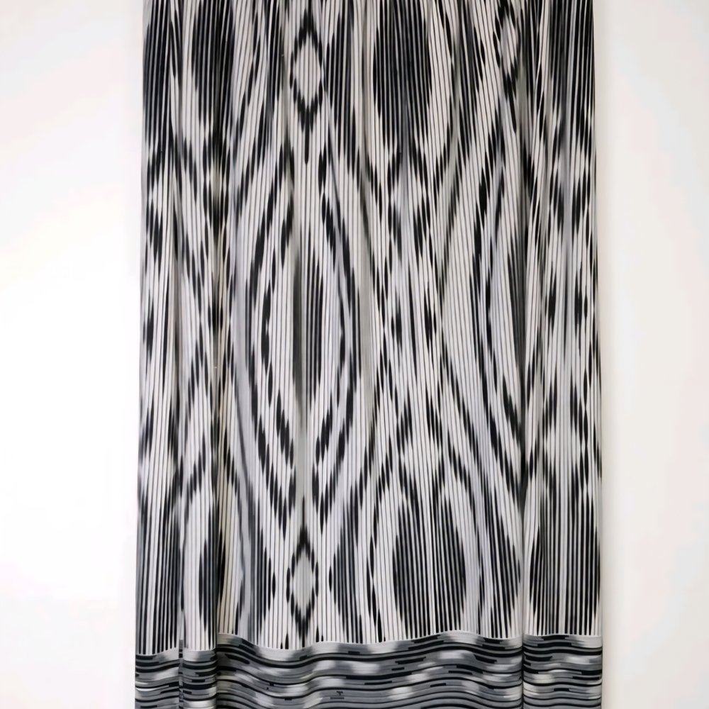 Chic Monochrome Patterned Pencil Skirt